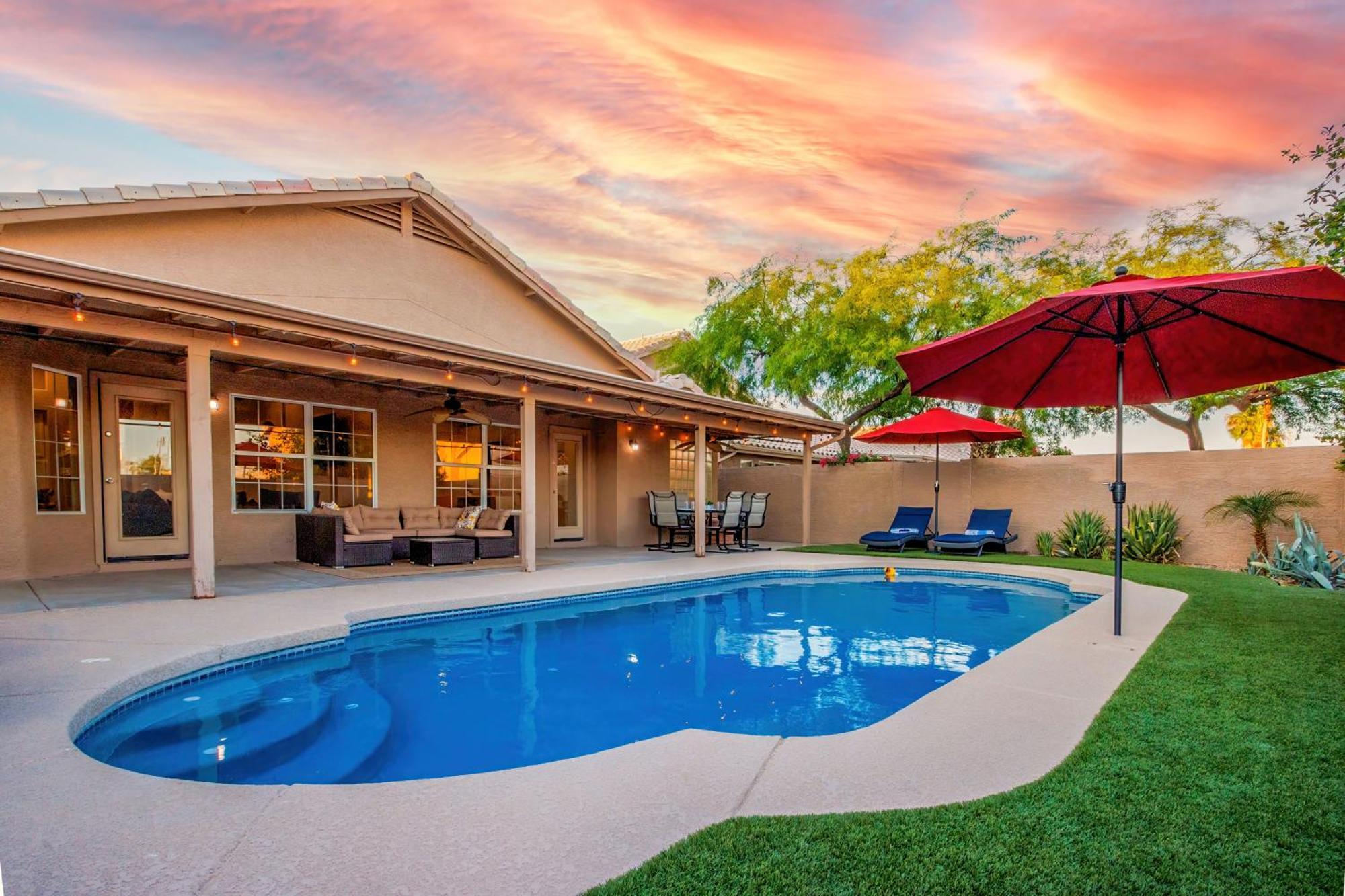 Luxe Phoenix Getaway Екстер'єр фото