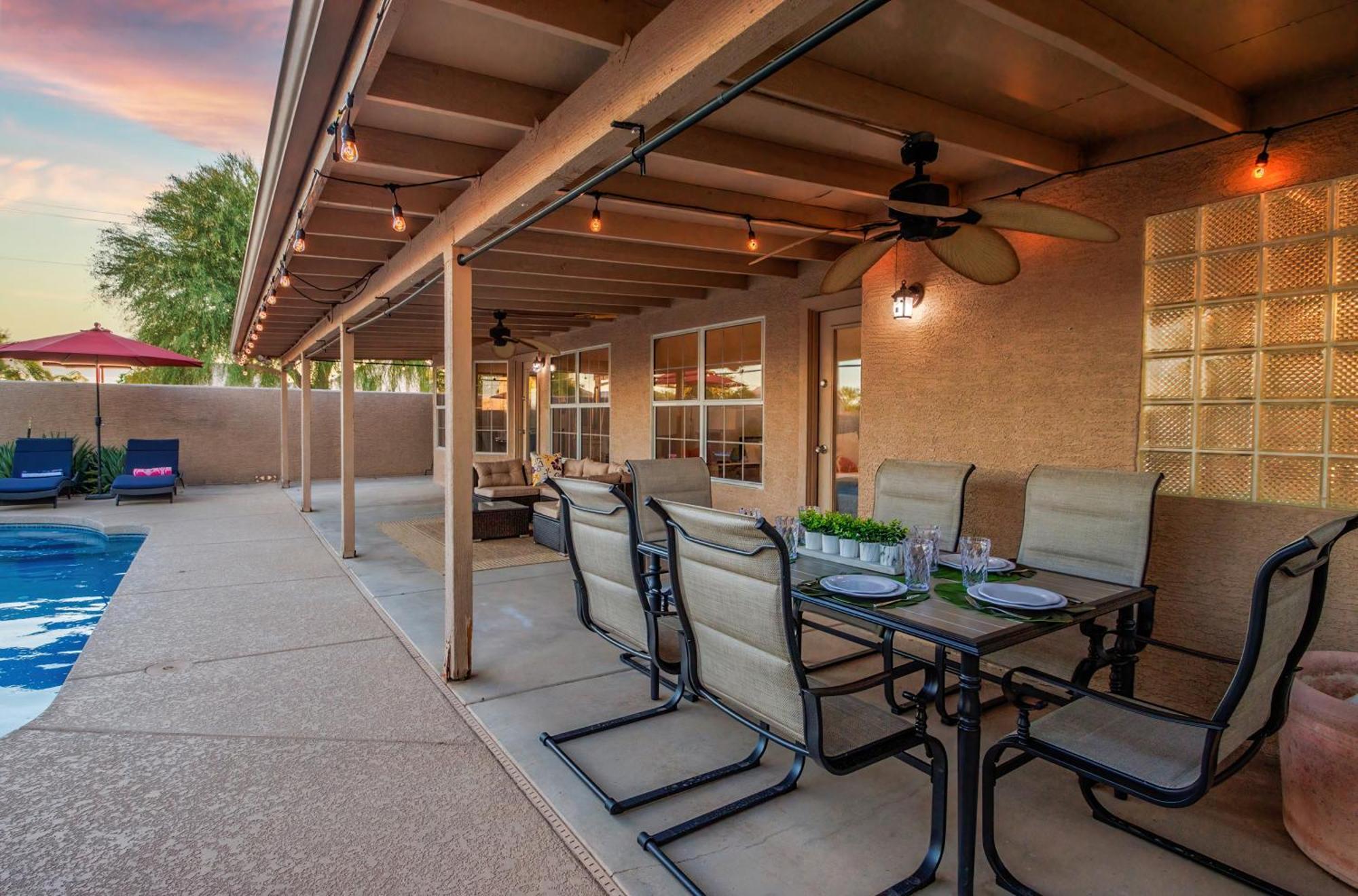 Luxe Phoenix Getaway Екстер'єр фото