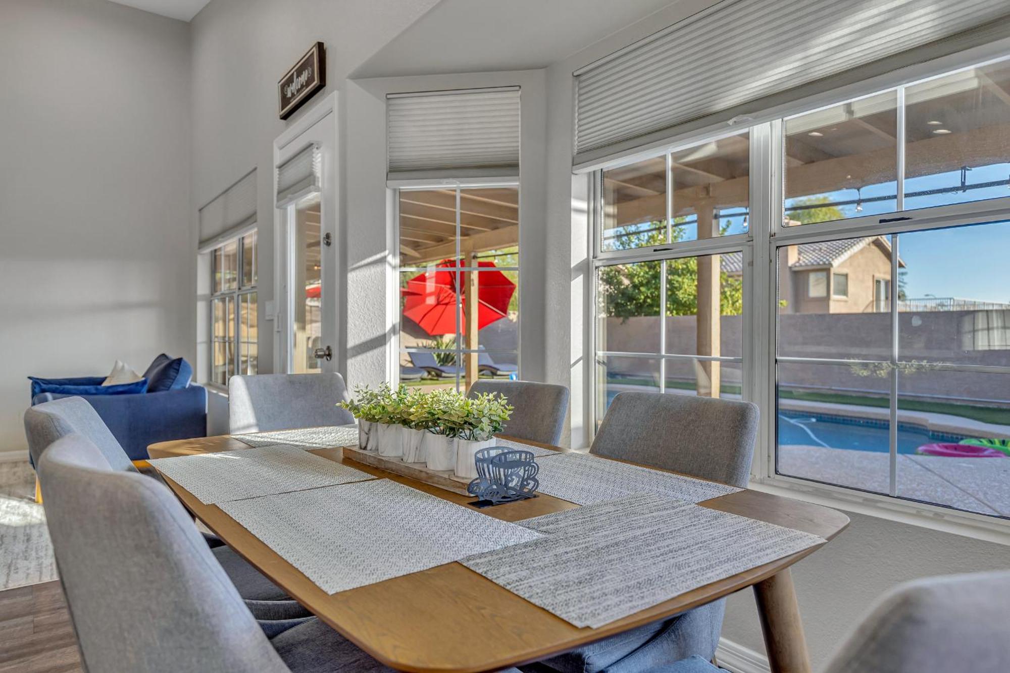 Luxe Phoenix Getaway Екстер'єр фото